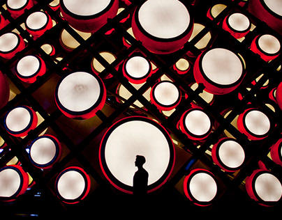 Huawei представила трехскладной смартфон Mate XTs